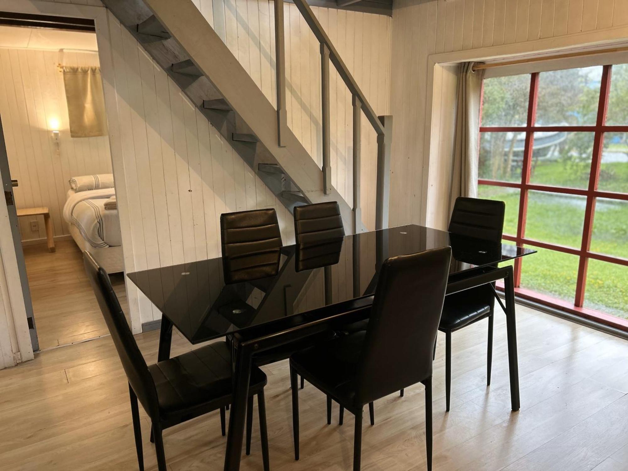 Quelen Austral Apartment Hornopiren
